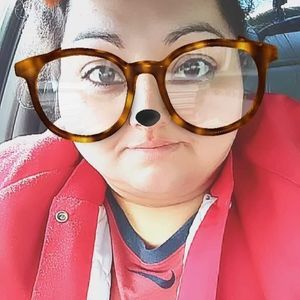 Meet your Posher, Carlissa